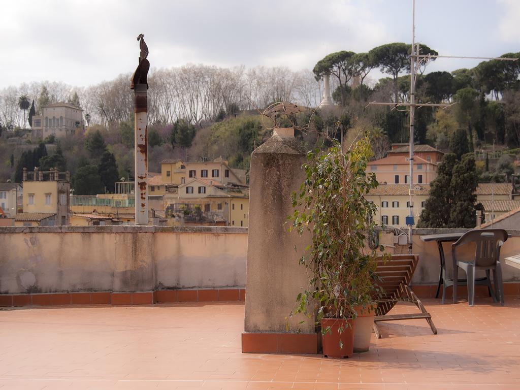 Ferienwohnung Over The Tiber Loft Rom Exterior foto